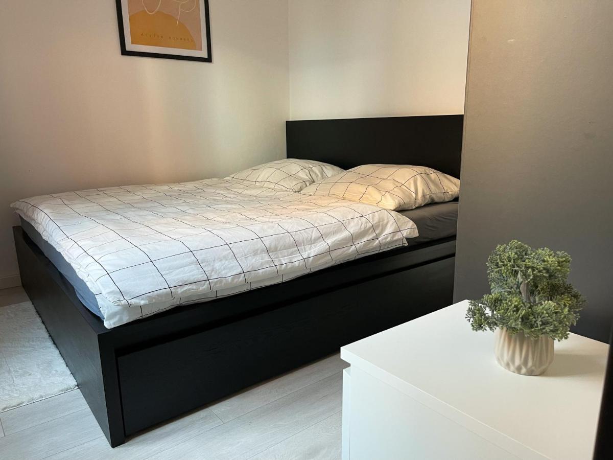 Апартаменти Modern Living In Centre Кошице